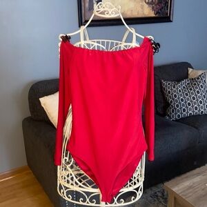 Windsor red boatneck 7/8 sleeve body suit